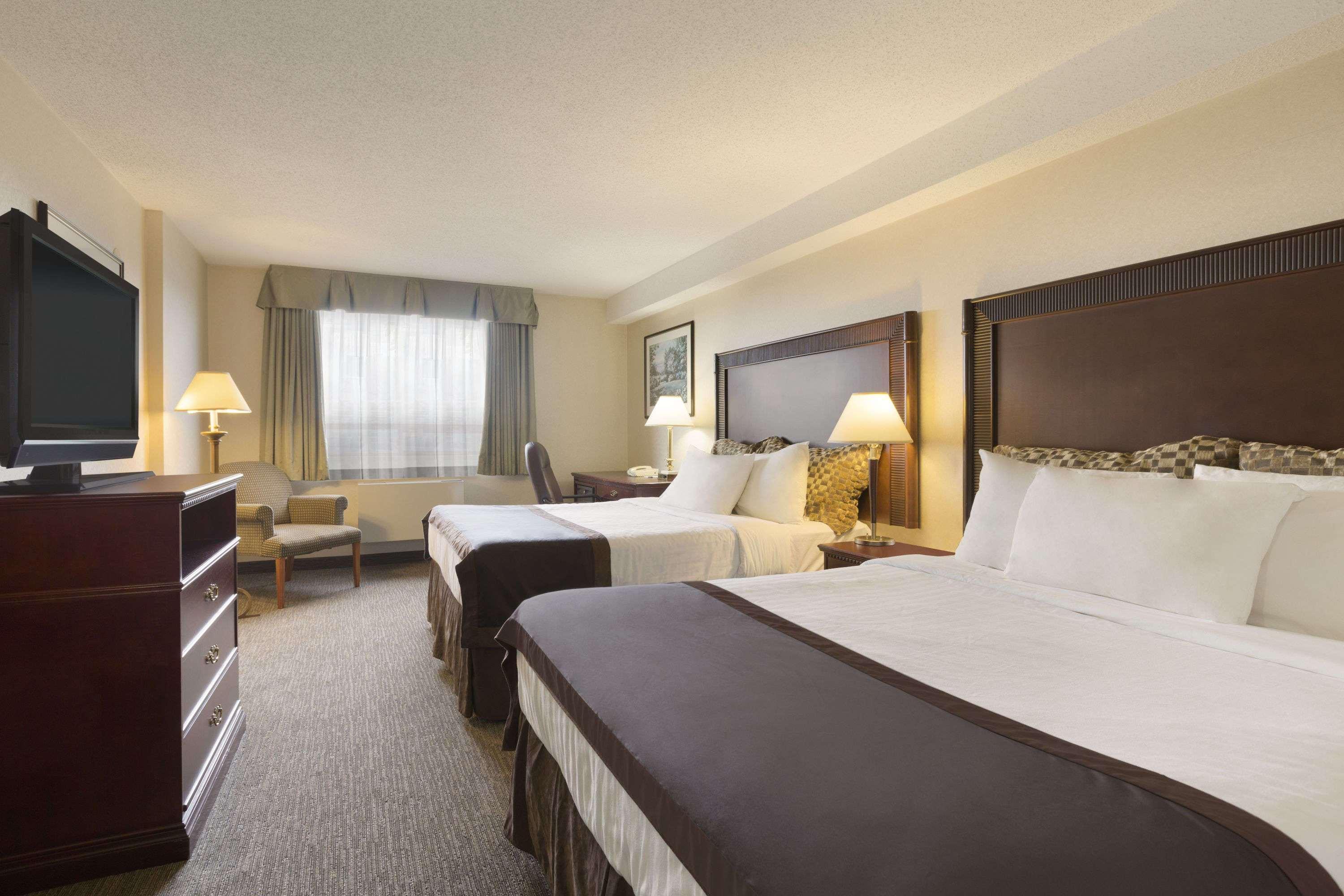 ריצ'מונד Travelodge Hotel By Wyndham Vancouver Airport מראה חיצוני תמונה