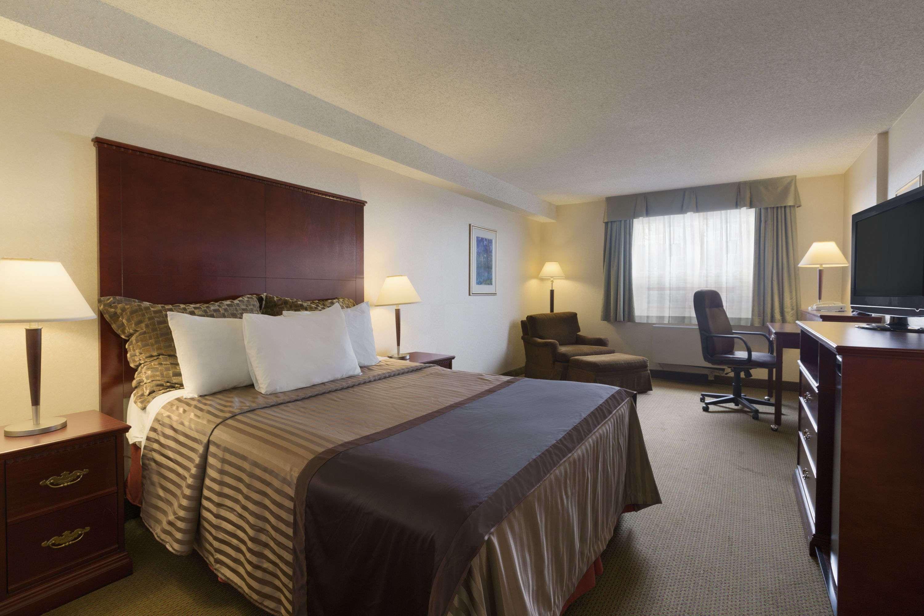 ריצ'מונד Travelodge Hotel By Wyndham Vancouver Airport מראה חיצוני תמונה