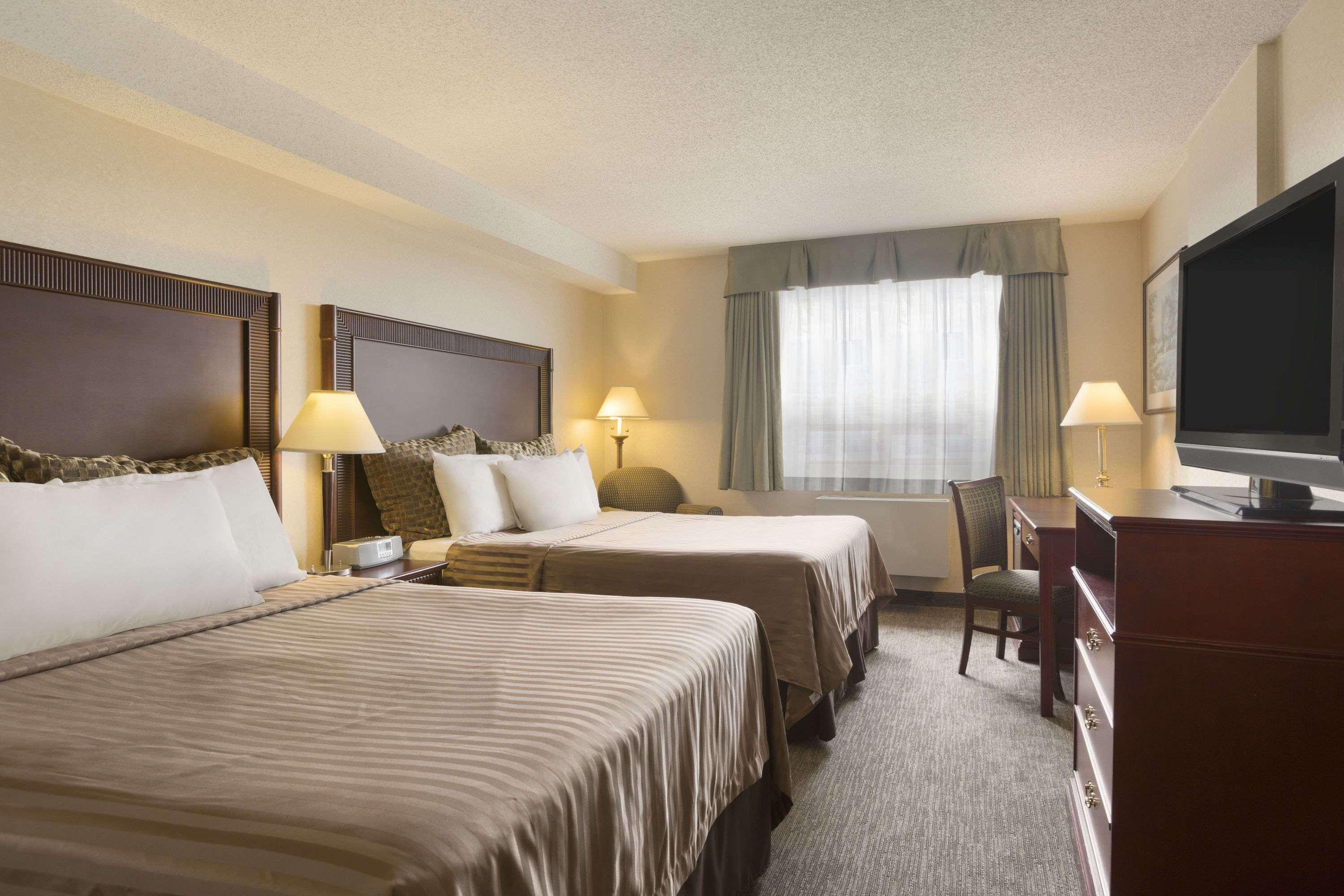 ריצ'מונד Travelodge Hotel By Wyndham Vancouver Airport מראה חיצוני תמונה